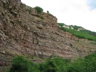 Червената скала - Церово