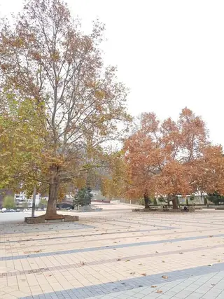 Площад "Екзарх Йосиф I" – Ловеч