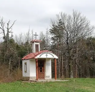 Параклис "Св. великомъченик Димитрий" - местност "Агликина поляна"