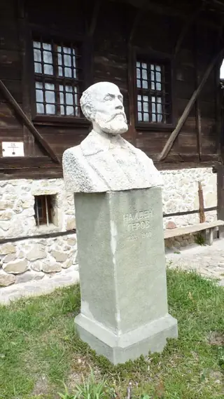 Паметник на Найден Геров - Копривщица