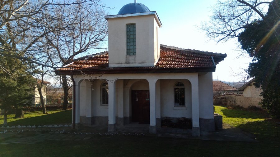 Храм "Рождество Богородично" – с. Спахиево