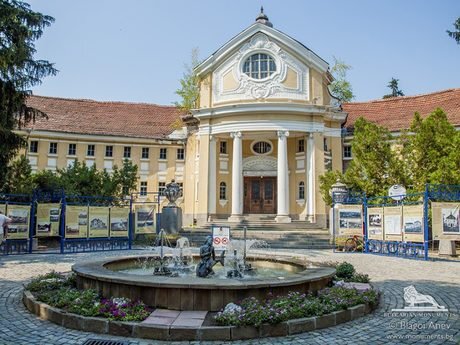 Статуята на Хигия - Банкя