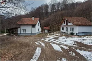 Хижа "Миджур"