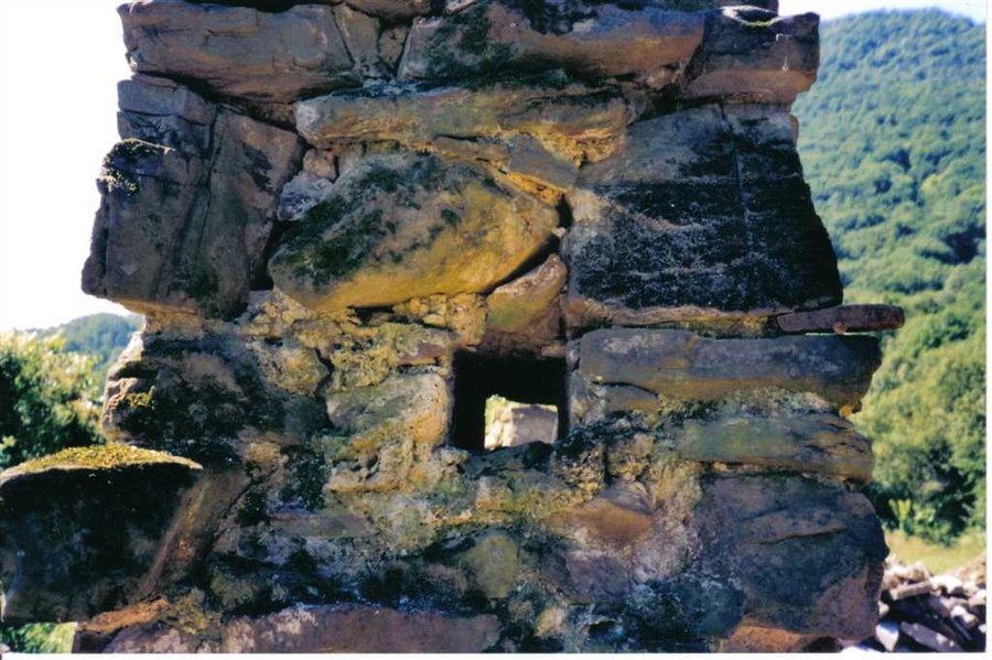 Късносредновековна църква "Св. Богородица" от ХІVв - Осиковица