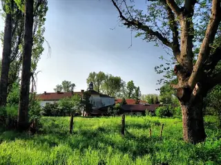 Устремски манастир "Св. Троица" - Устрем