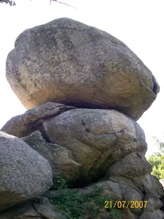 Природна забележителност "Булският камък"
