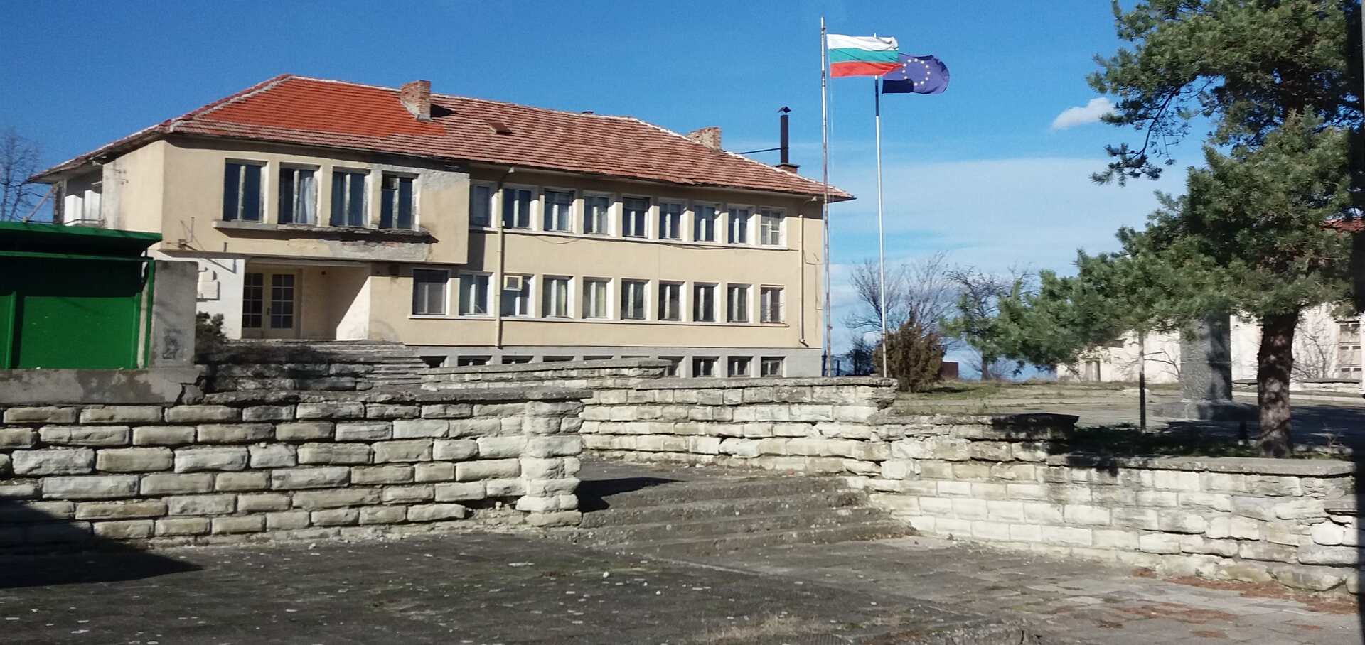 Пчеларово