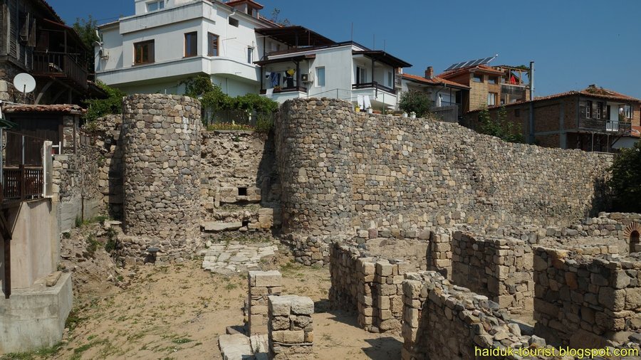 Музеен комплекс "Южна крепостна стена и кула"