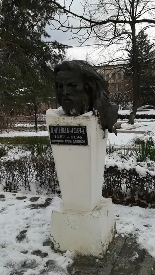 Паметници на българските владетели - Ракитово