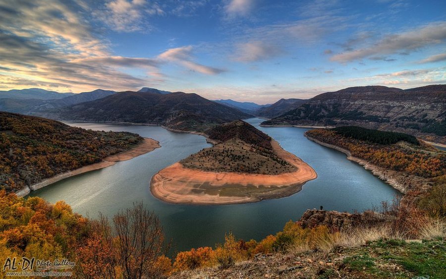 Меандрите на р.Арда