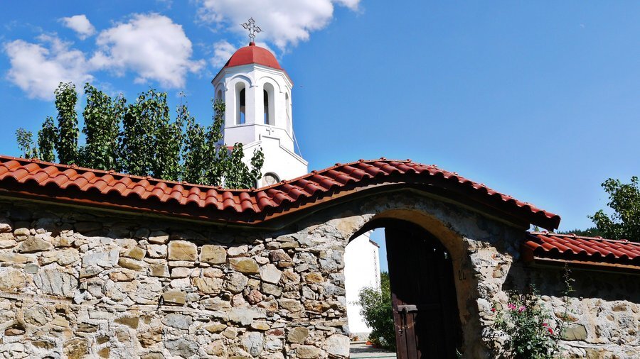 Храм "Св.Николай" - Старо село