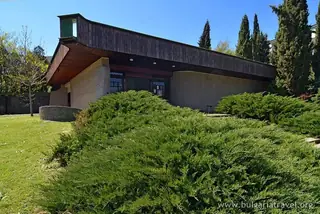 Музей "Неолитни жилища"