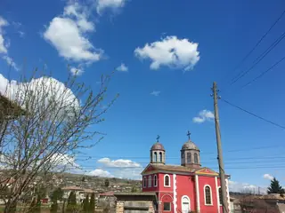 Църква "Света Троица" - с.Царевец