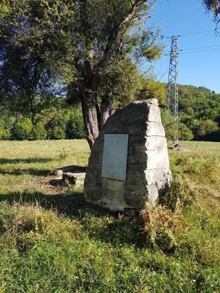 Паметник в почит към загиналите - с.Кръвеник