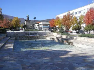 Фонтанът на Площад "Йордан Радичков" - Берковица