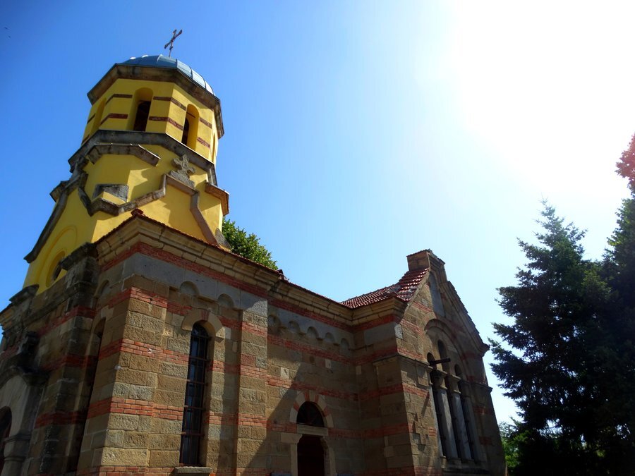 Църквата "Свето Въведение Пресветия Богородици" - Илаков рът