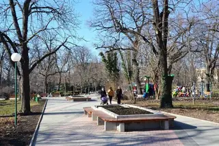 Централен градски парк "П. К. Яворов" - Чирпан