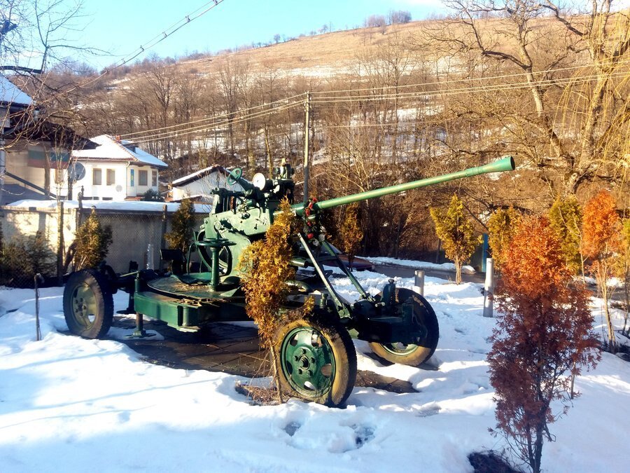 Военно оръдие - Троян