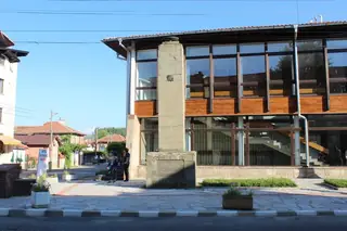 Паметник на загиналите през Балканската война - Кочериново