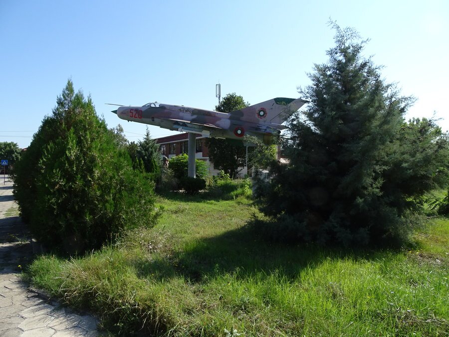 Мемориален комплекс "Нашето летище Узунджово" - с.Узунджово