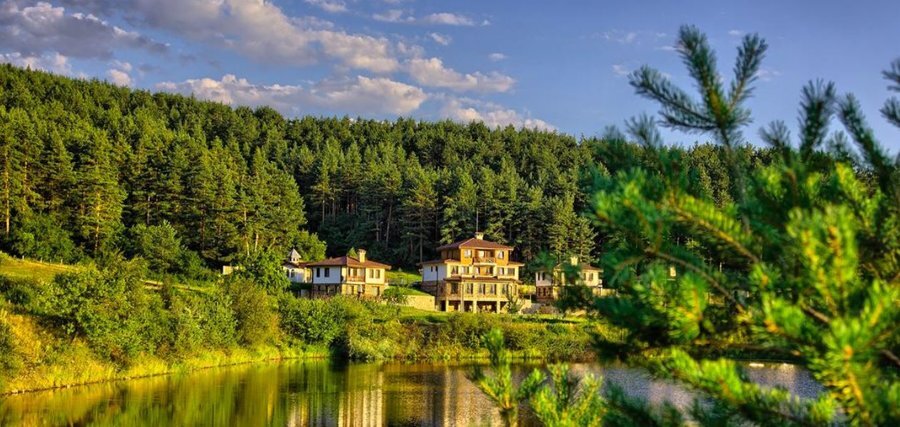 Вилно еко селище "Планински кът"