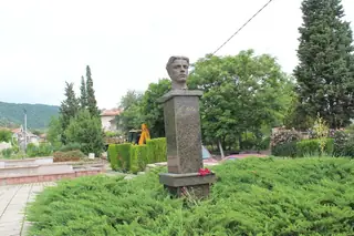 Паметник на Васил Левски - Симитли