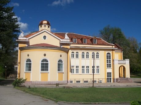 Нова минерална баня – Вършец