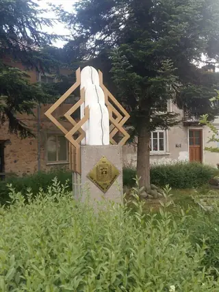 Паметник 40 години гр. Батак