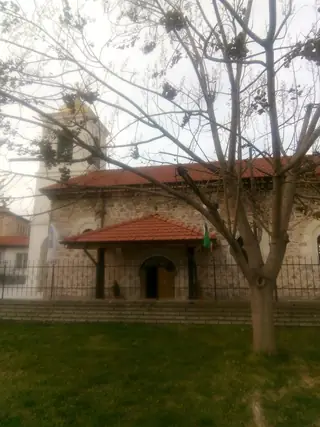 Църква "Св. Възнесение"- с.Дълбок Извор