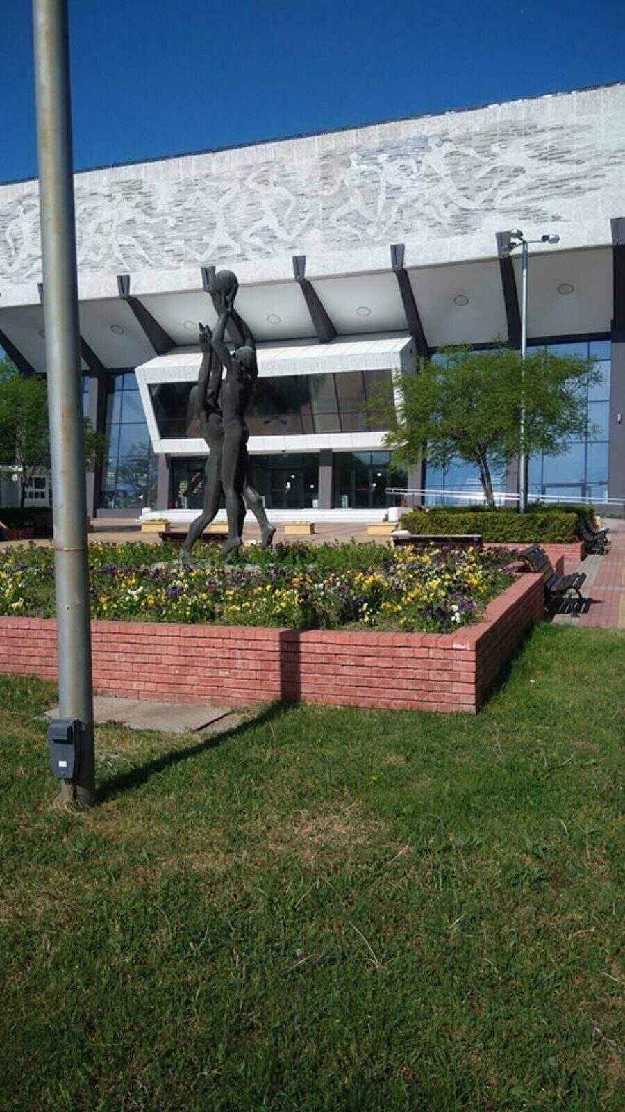 Спортна зала "Младост" - Димитровград