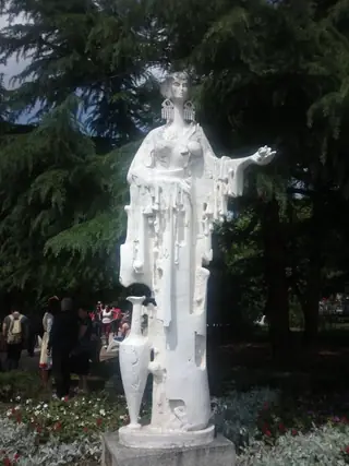 Статуя на Тракийката - Казанлък