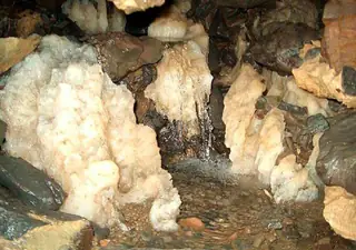 Пещера Райчова дупка