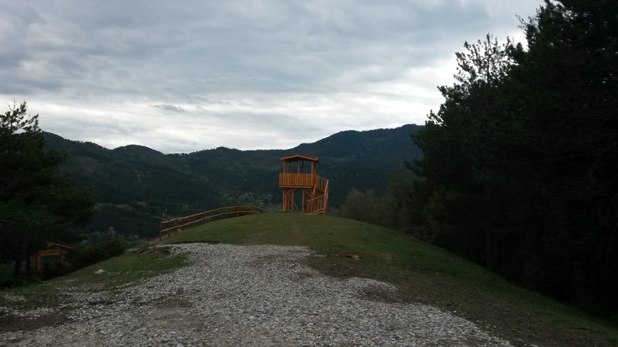 Наблюдателна кула местност "Червен камък" - Девин