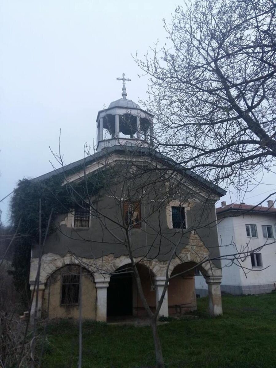 Църковен храм - с.Николаево