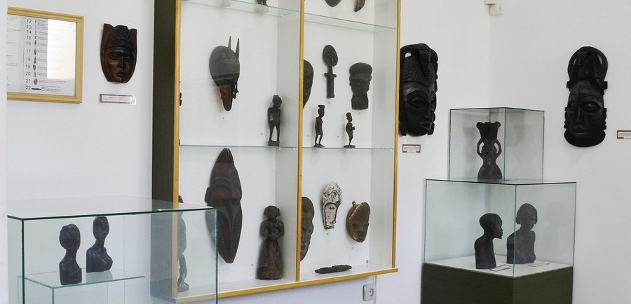 Музей на азиатското и африканското изкуство - Трявна