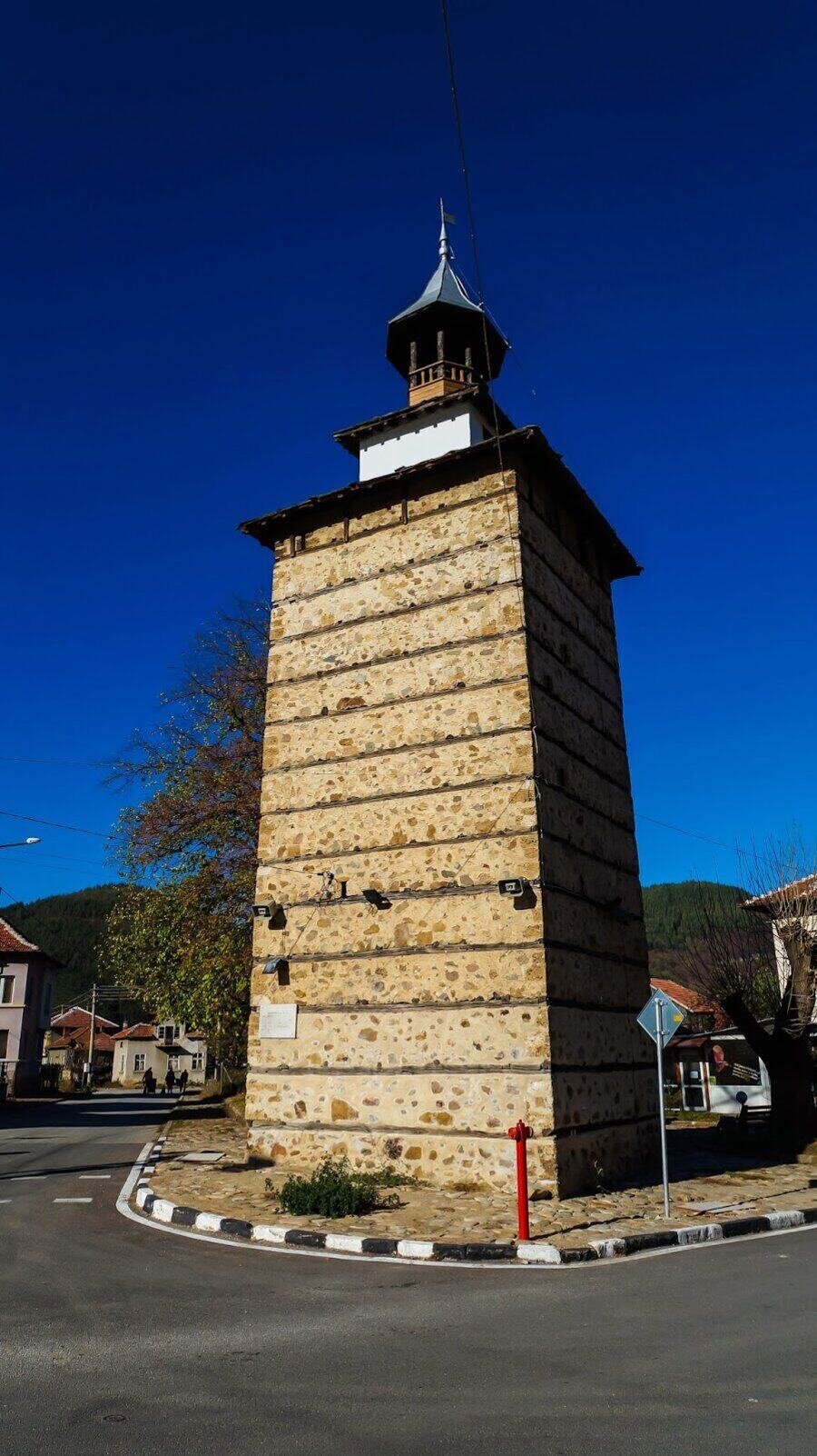 Часовникова кула - Етрополе — снимка