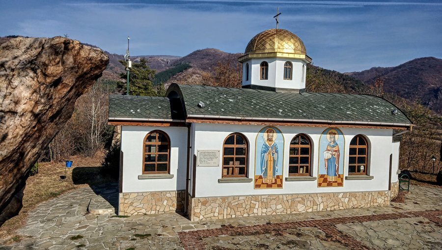 Параклис "Св. Св. Константин и Елена" - с. Мирково