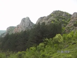 "Шили камък" - Зелениград