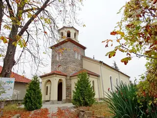 Църква "Свети Николай Мирликийски" - с. Батулци