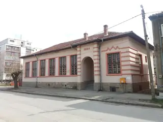 Домът-трапезария "Еленка и Ботю Ангелови" - Севлиево