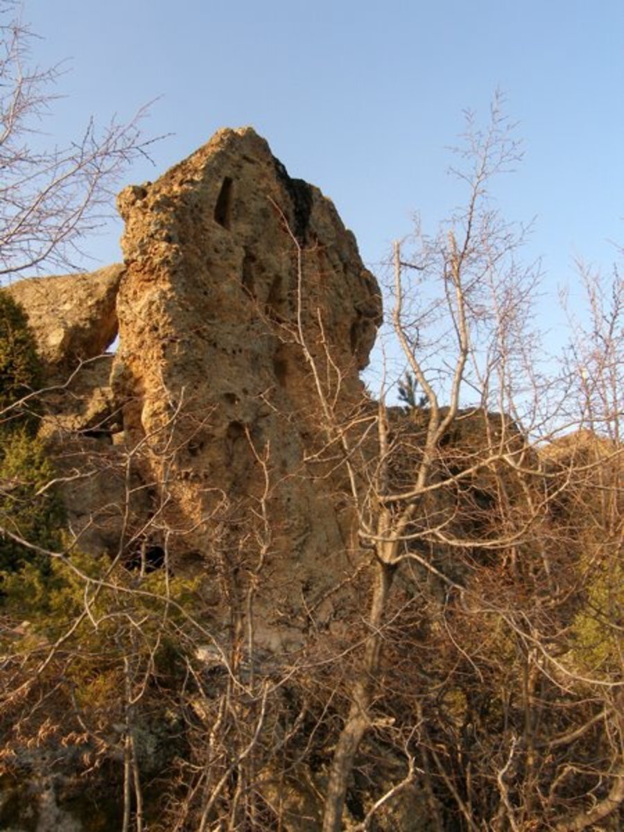 Скални ниши - Безводно