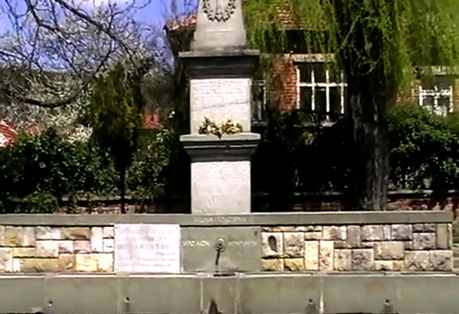 Вододелна чешма - c.Подвис