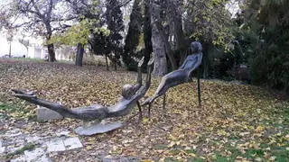 Плуващи фигури - Варна