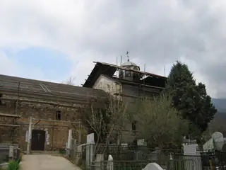 Църква "Свети Архангел Михаил" - Рила