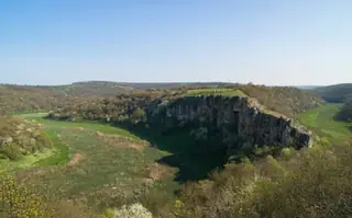 Скален манастир "Асар евлери"