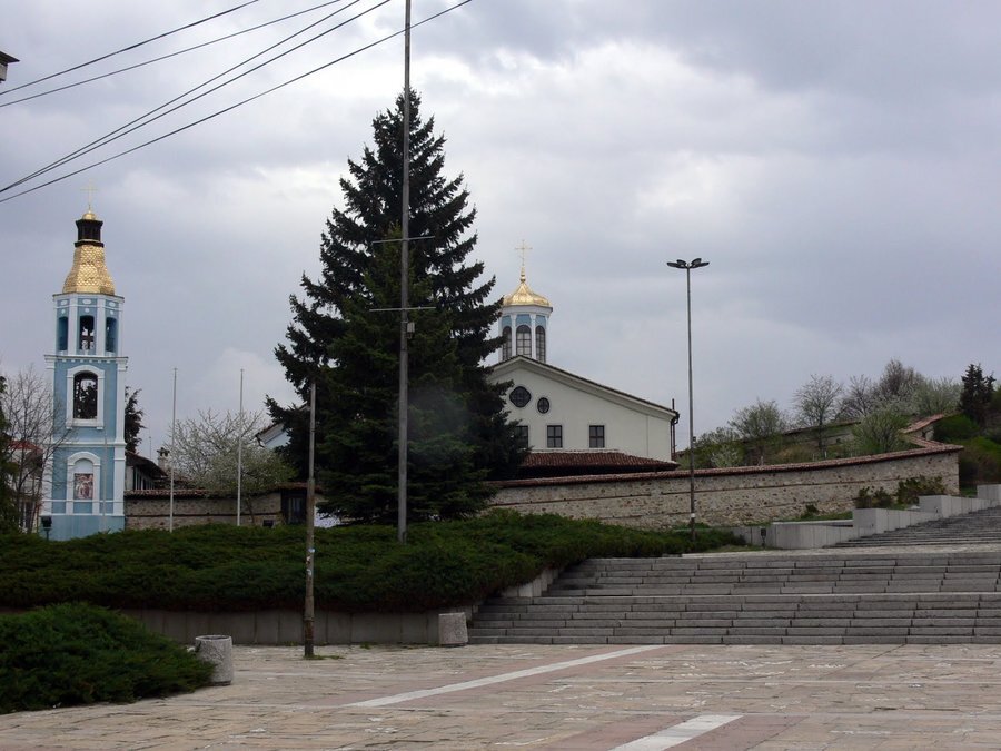 Църква "Свето Въведение Богородично" - Панагюрище