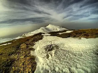 Връх Конгур