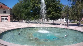 Фонтан - Долна баня