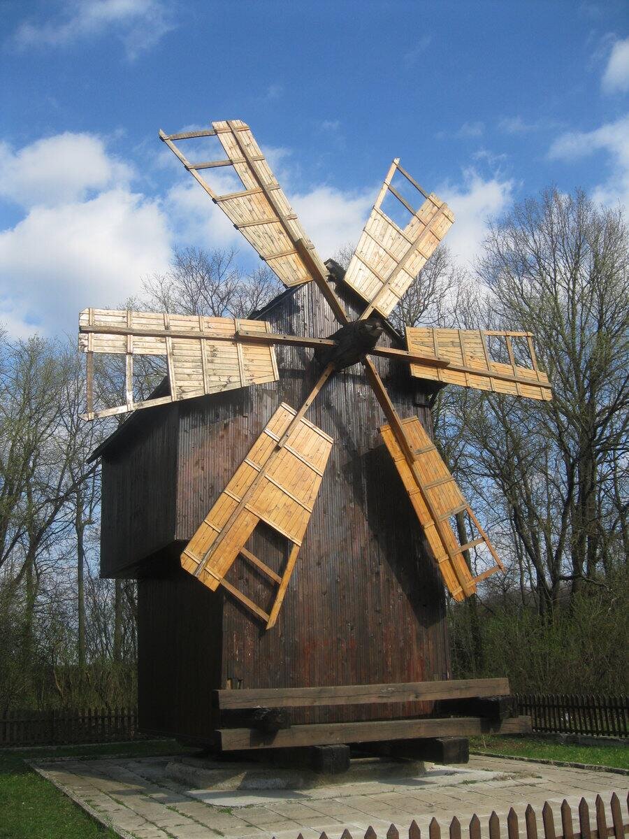 Вятърна мелница - село Венец