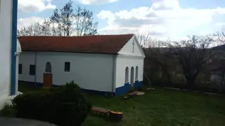 Църква "Покров Богородичен" - с. Борика